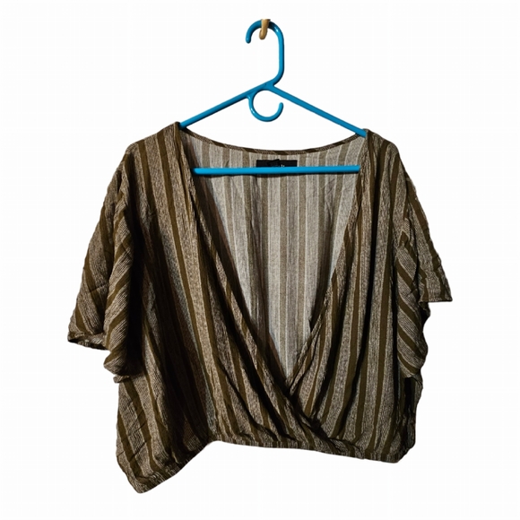 Forever 21+ Olive Wrap Crop Top - Picture 3 of 7